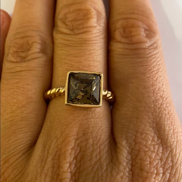 Gemstone Ring - Picture 2 of 14